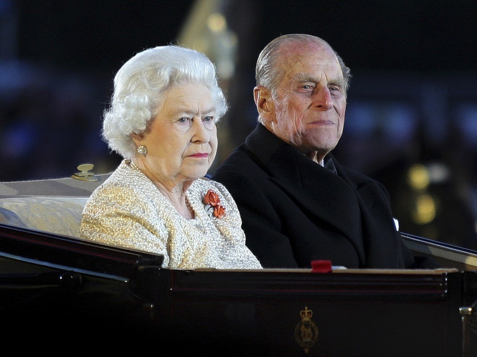 religiousdevotion:  When you think the Queen hates you and then you realise… That’s
