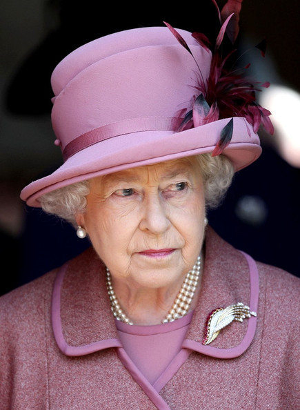 religiousdevotion:  When you think the Queen hates you and then you realise… That’s