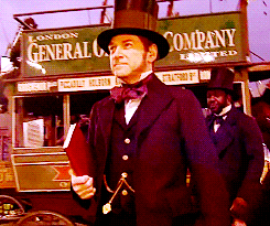 itshiddles:  KEN BRANAGH SERIOUSLY I WAS WATCHING YOU AND WONDERING IF YOU FORGOT THE CHOREOGRAPHY OR YOU WERE JUST BEING A HEAD BITCH IN CHARGE 