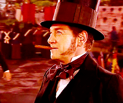 itshiddles:  KEN BRANAGH SERIOUSLY I WAS WATCHING YOU AND WONDERING IF YOU FORGOT THE CHOREOGRAPHY OR YOU WERE JUST BEING A HEAD BITCH IN CHARGE 