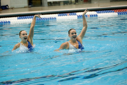 doveilmiosoldi:Native American women in the London 2012 Olympics! from top to bottom, right to 