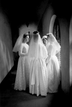 museumuesum:  Eve Arnold Nuns on the Day