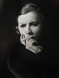 bogarted:  Garbo as Anna Christie 