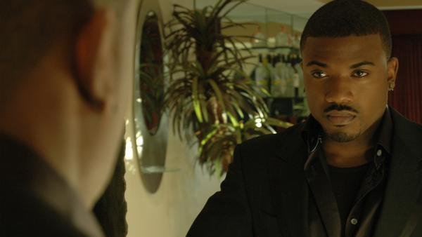 tastyblkman:  Ray J 