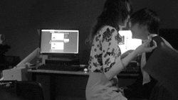 arvoredecereja:  Viverei em confronto com a sociedade para defender o nosso amor.arvoredecereja