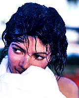 xmichaeljacksonx:  trianglemix:  → THRILLER (1982-1985)  This is thrillerThriller