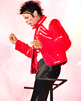 xmichaeljacksonx:  trianglemix:  → THRILLER (1982-1985)  This is thrillerThriller