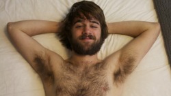 fortheloveofhairy:  This guy is cute and furry 