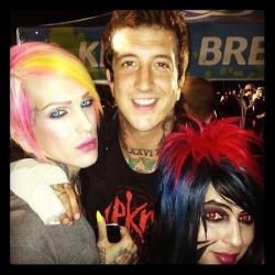 pandaimamonster:  D’aww look how short Dahvie is compared to Austin and Jeffree c: