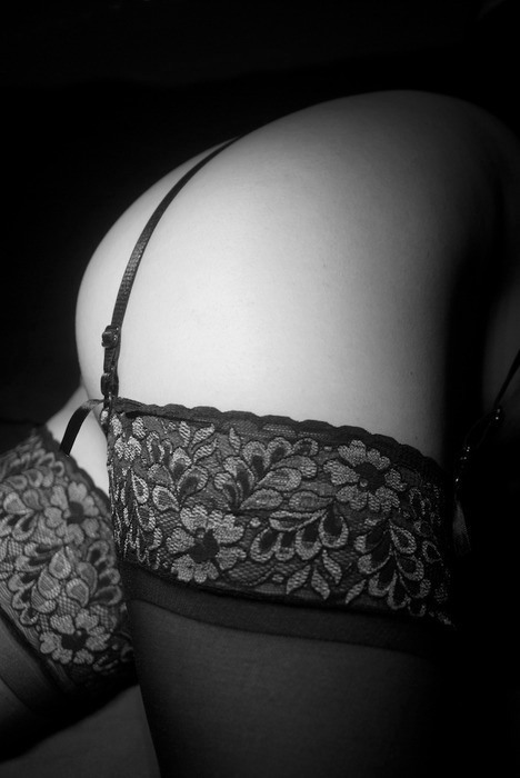 http://kinkysalon.tumblr.com/post/28254992253