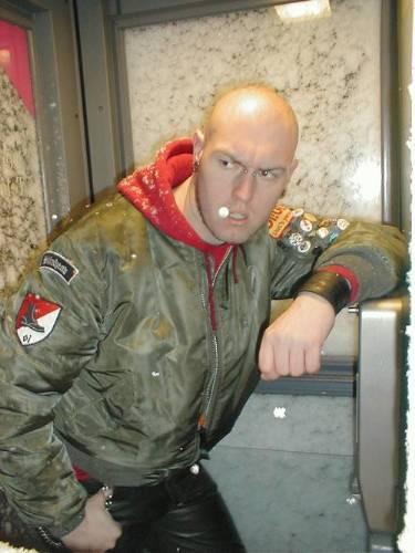 jackingymboy:  hooded-pervert:  (via TumbleOn)  Sure I’ll fuck ya’ faggot..but