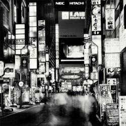 theworldwelivein:  Tokyo by Martin Stavars 