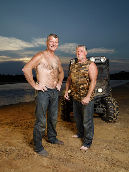masculinedrive:  Hillbilly Handfishin’