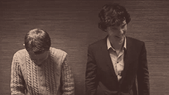 burdenedwithglorioushair:  Johnlock Moments » A Study in Pink