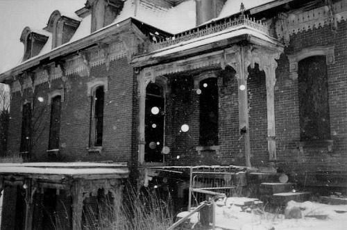 Lancaster, Ohio - Mudhouse Mansion - Haunted by Slaves and Slaveowners. Mudhouse Mansion is one of L