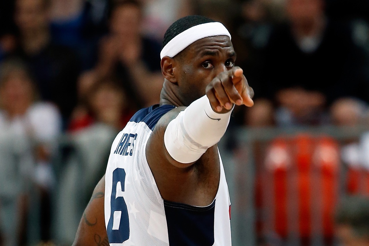 nba:  July 29, 2012: USA Basketball defeats France 98-71 in Preliminary Round action