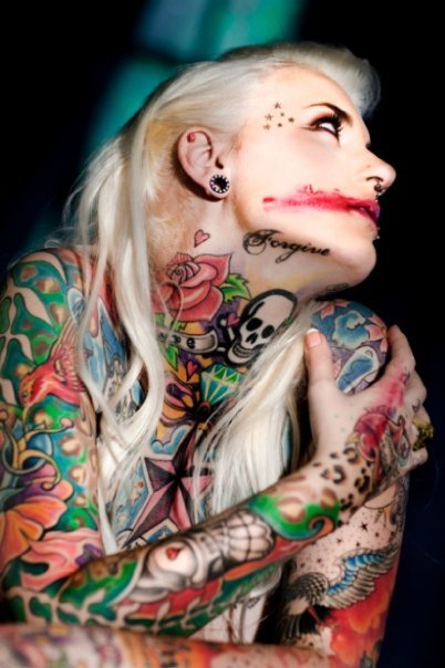 ohmygodbeautifulbitches:  Lexy Hell