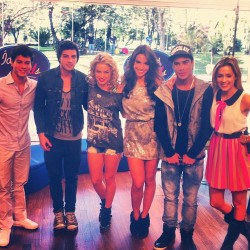  @sophiaabrahao : Just The Six Of Us ..