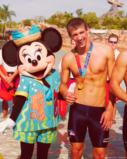 catfightclub-deactivated2014041:Michael Phelps at Disney World
