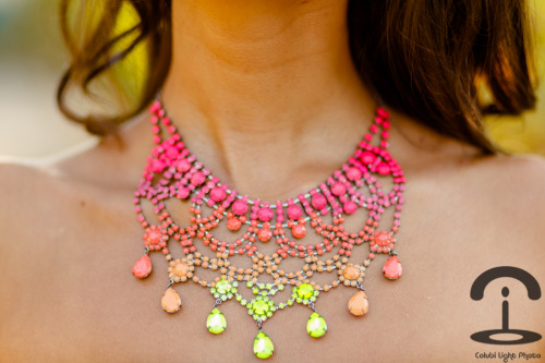 DIY Nail Polish Painted Rhinestone Necklace from Crimenes de la Moda here. Forever21, Ebay and H&