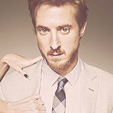 voldemortcrazed:9 Favourite Pictures of Celebrities:↳ Arthur Darvill requested by remuslovestonks.