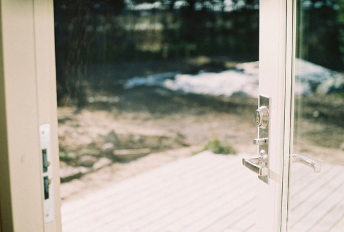 hush-whisper:almost summer by Liis Klammer on Flickr.