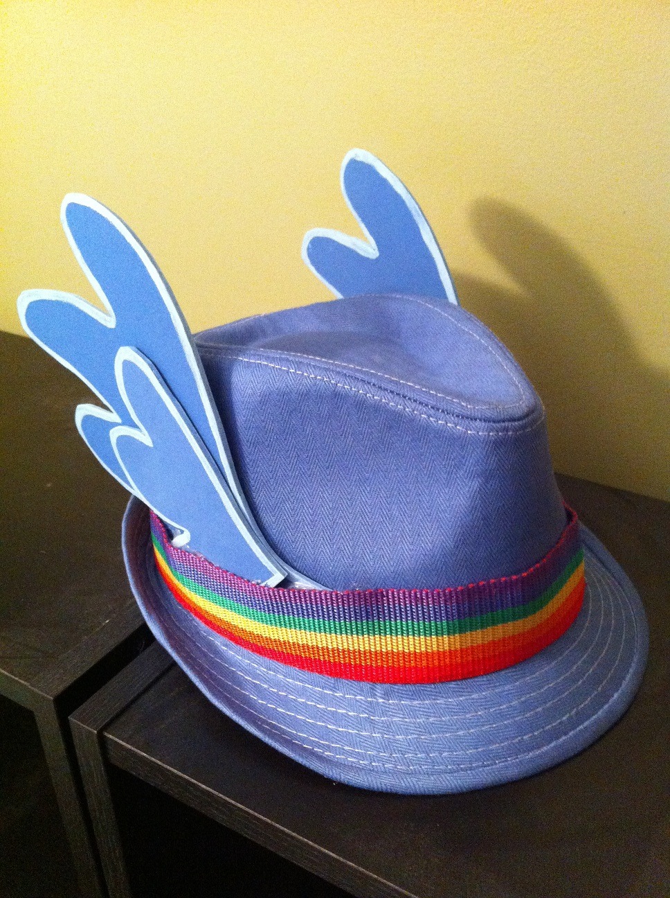 syntheticearth:  mightytrustkrusher:  sturmpony:  fuckyesrainbowdash:  Rainbow Dash