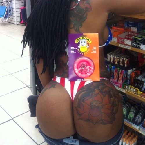 kingz-king:  welldamnwd:  Dallas     DCs Dallas (via welldamnwd & welldamngifbook) (via kingz-king)  
