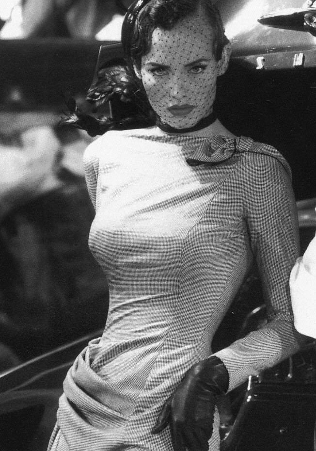 continuousstateofdesire:  lovingspouse: you think you can please Me? I can be very