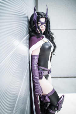 iheartchaos:  Cosplay of the day: Huntress