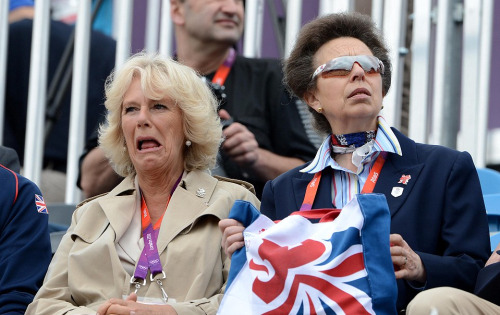 royalwatcher: Members of the British Royal Family cheer on Zara Phillips and other athletes in Grea