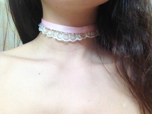 maya-cat:  In the process of making another choker. 