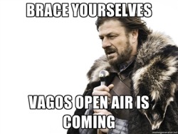 leticianuts:  I had nothing to do so I did this ahaha! Vagos Open Air is comiiing! 8D  :)))