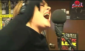 delly-gifs-deactivated20130302:  Adele - Rolling in the deep  