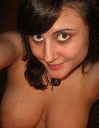 sweetsexygirls:  Amateur girl with huge boobs nude selfshot  All that&rsquo;s