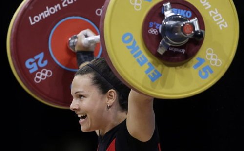 Christine Girard wins Canada’s first women’s weightlifting medal ~