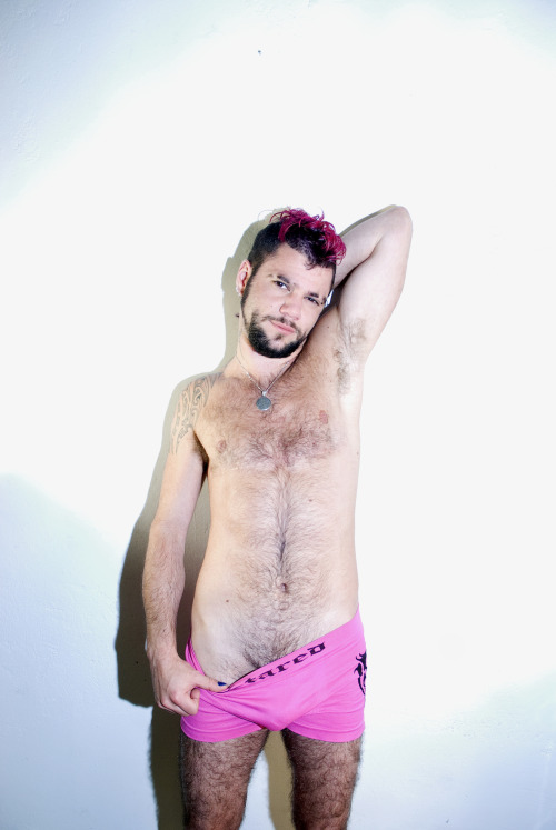 t-wood:  kaygarnellen:  Hey San Francisco! Want to shoot some porn? ;) I’d love to do queer, gay, or BDSM shoots in SF this Sept… please contact me!  If you have a US ID, you know who all wants to shoot you. 