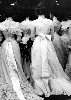 bellecs:  Edwardian Gown, 1900s.