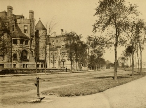 Lake Shore Drive at Oak St., 1892, Chicago.