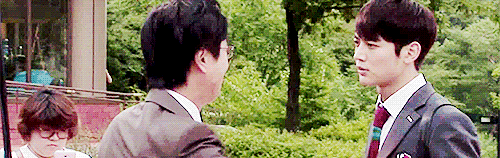 tothebeautifulyouofficial:  Minho getting slapped by Sunwoo Jae Duk (playing TaeJun’s father) in ‘To the beautiful you’ TaeJun and his father don’t get along at all. After TaeJun’s mother passed away, the father became strict and aggressive