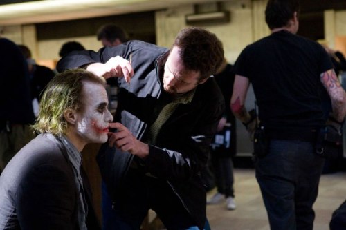 Rare behind the scenes picture of Heath Ledger on the set of The Dark Knight.