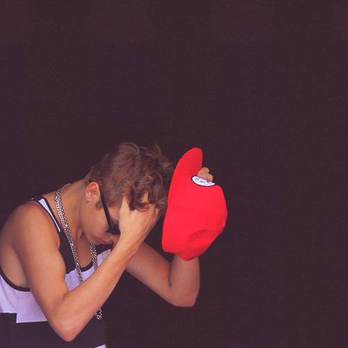 yolobieber: .