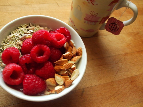 garden-of-vegan:  Garden of Vegan - Favourite Breakfasts of July 
