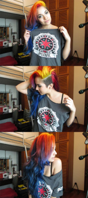 poffercake:  My CM Punk shirt and my rainbow hair :]