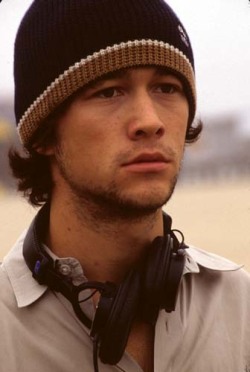  seuls-les-hommes:  Joseph Gordon Levitt  