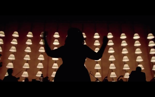 i-abril:   Adele live at Royal Albert Hall  