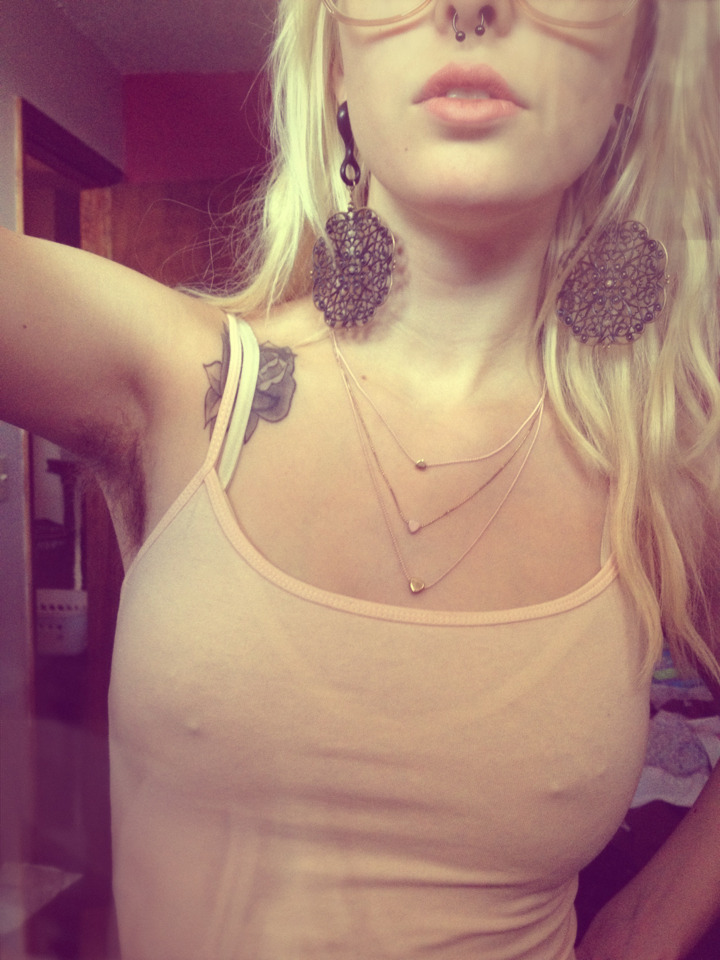 riphorticultures:  God fucking dammit   Sexy nipples
