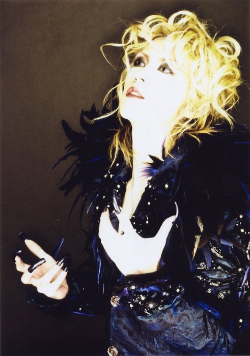 Aristocratic Metal Chick