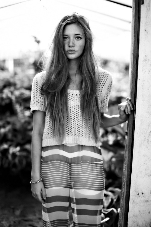 freck-le:  who is this girl she is so stunning omg 