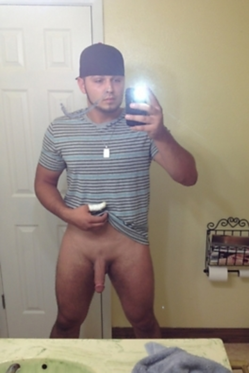 XXX collegeguyhunger:  met this guy on skout. photo